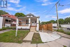 328 OAKLAND AVENUE | London Ontario | Slide Image Two