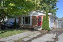 42 STROUD CRESCENT | London Ontario | Slide Image One