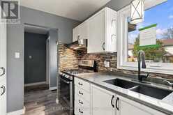 10 - 511 ADMIRAL DRIVE | London Ontario | Slide Image Five