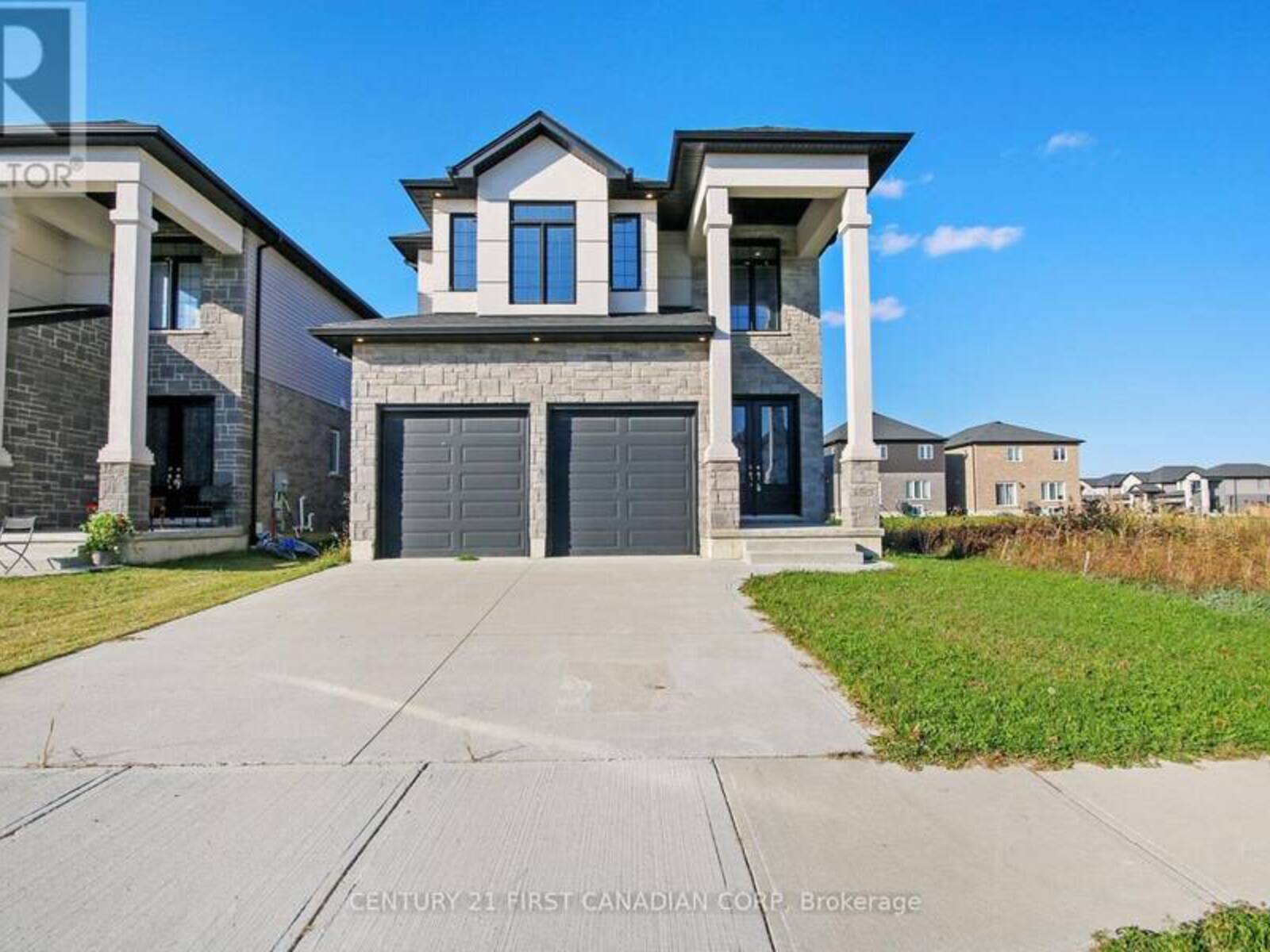 2920 LEMIEUX WALK, London, Ontario N6L 0H2