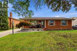 108 DOWNING CRESCENT | London Ontario | Slide Image Two