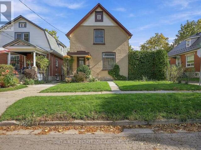 30 CARFRAE CRESCENT London Ontario, N6C 4A9 - 3 Bedrooms Home For Sale
