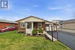 60 WEXFORD AVENUE | London Ontario | Slide Image Two
