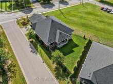 1 - 10038 OXBOW DRIVE | Komoka Ontario | Slide Image Thirty-six