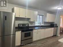 17 EVERGREEN AVENUE | London Ontario | Slide Image Six