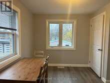 17 EVERGREEN AVENUE | London Ontario | Slide Image Eight