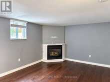 21 EVERGREEN AVENUE | London Ontario | Slide Image Fifteen