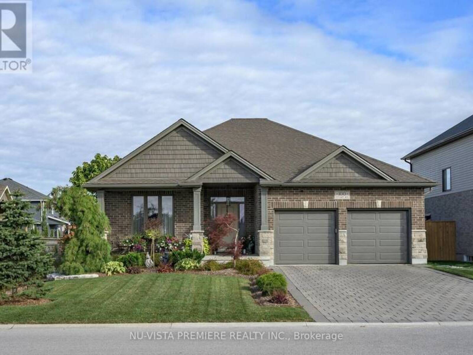 100 STUART AVENUE, Lucan Biddulph, Ontario N0M 2J0