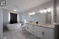 21 SYCAMORE DRIVE N | Tillsonburg Ontario | Slide Image Seventeen