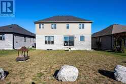 21 SYCAMORE DRIVE N | Tillsonburg Ontario | Slide Image Twenty-six