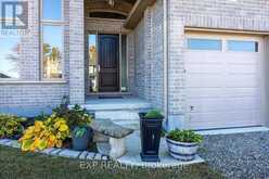 21 SYCAMORE DRIVE N | Tillsonburg Ontario | Slide Image Twenty-eight