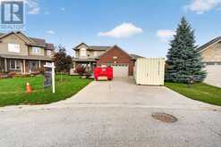 116 RADCLIFFE CRESCENT | Lucan Biddulph Ontario | Slide Image Forty-seven
