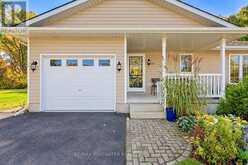 351 SHANNON BOULEVARD | Grand Bend Ontario | Slide Image Twelve