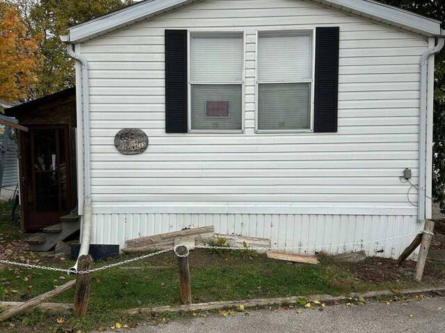 65 - 198 SPRINGBANK DRIVE London Ontario, N6J 1G1 - 1 Bedroom Home For Sale