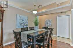 54 BOWCOTT CRESCENT | London Ontario | Slide Image Twelve