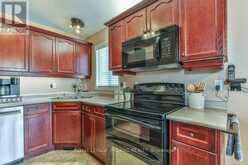 54 BOWCOTT CRESCENT | London Ontario | Slide Image Seventeen