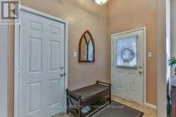 54 BOWCOTT CRESCENT | London Ontario | Slide Image Four