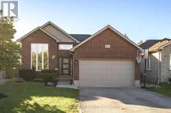 1801 SEYMOUR CRESCENT | London Ontario | Slide Image One