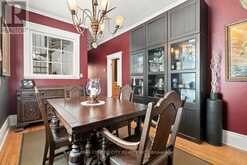 355 OAKLAND AVENUE | London Ontario | Slide Image Twelve