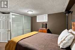 355 OAKLAND AVENUE | London Ontario | Slide Image Thirty-five