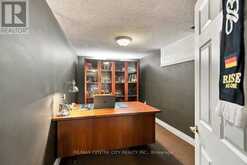 355 OAKLAND AVENUE | London Ontario | Slide Image Thirty-six
