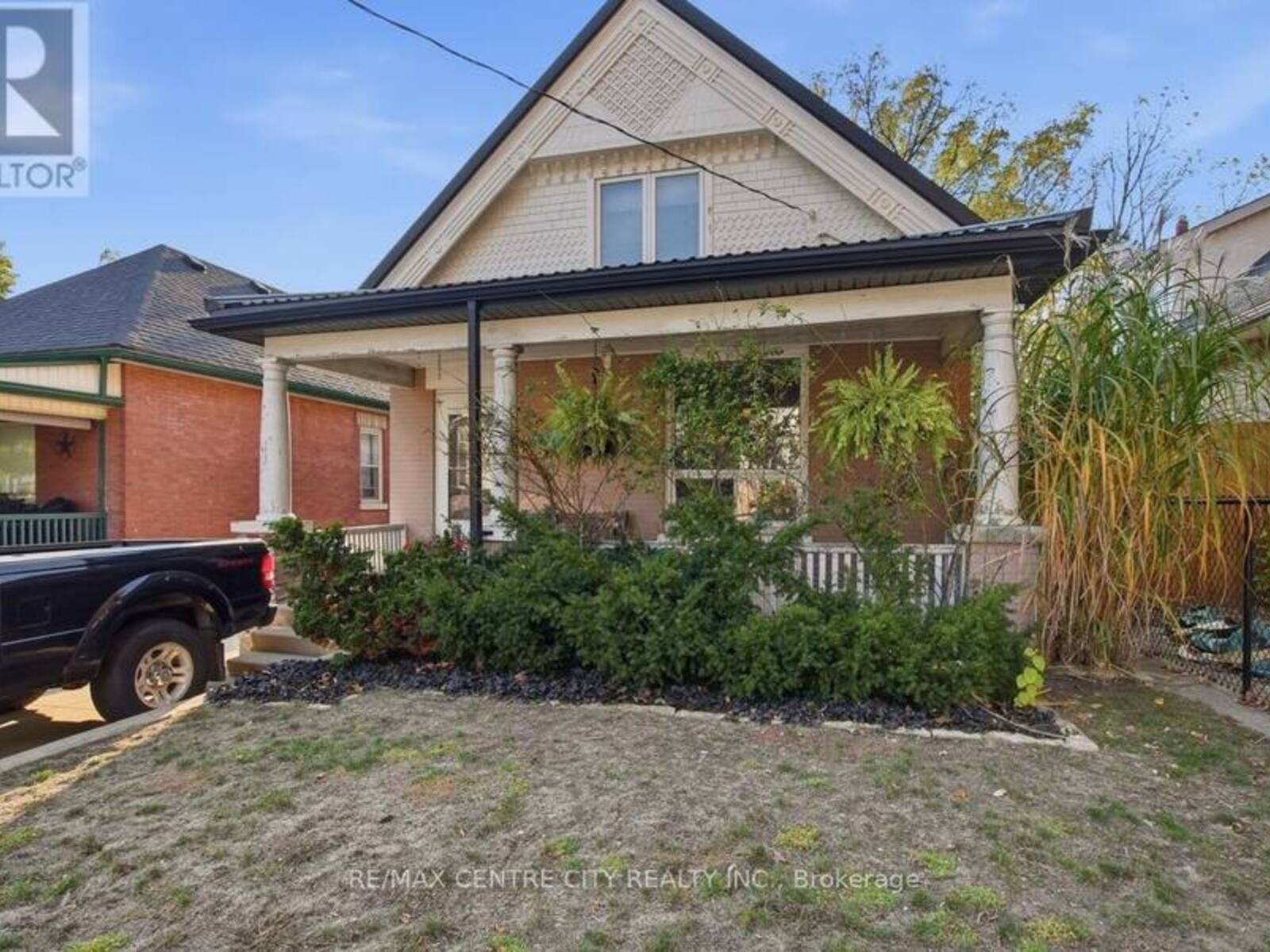 355 OAKLAND AVENUE, London, Ontario N5W 4J8