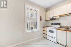 581 WILLIAM STREET S | London Ontario | Slide Image Thirteen