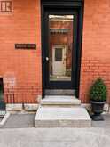 581 WILLIAM STREET S | London Ontario | Slide Image Three
