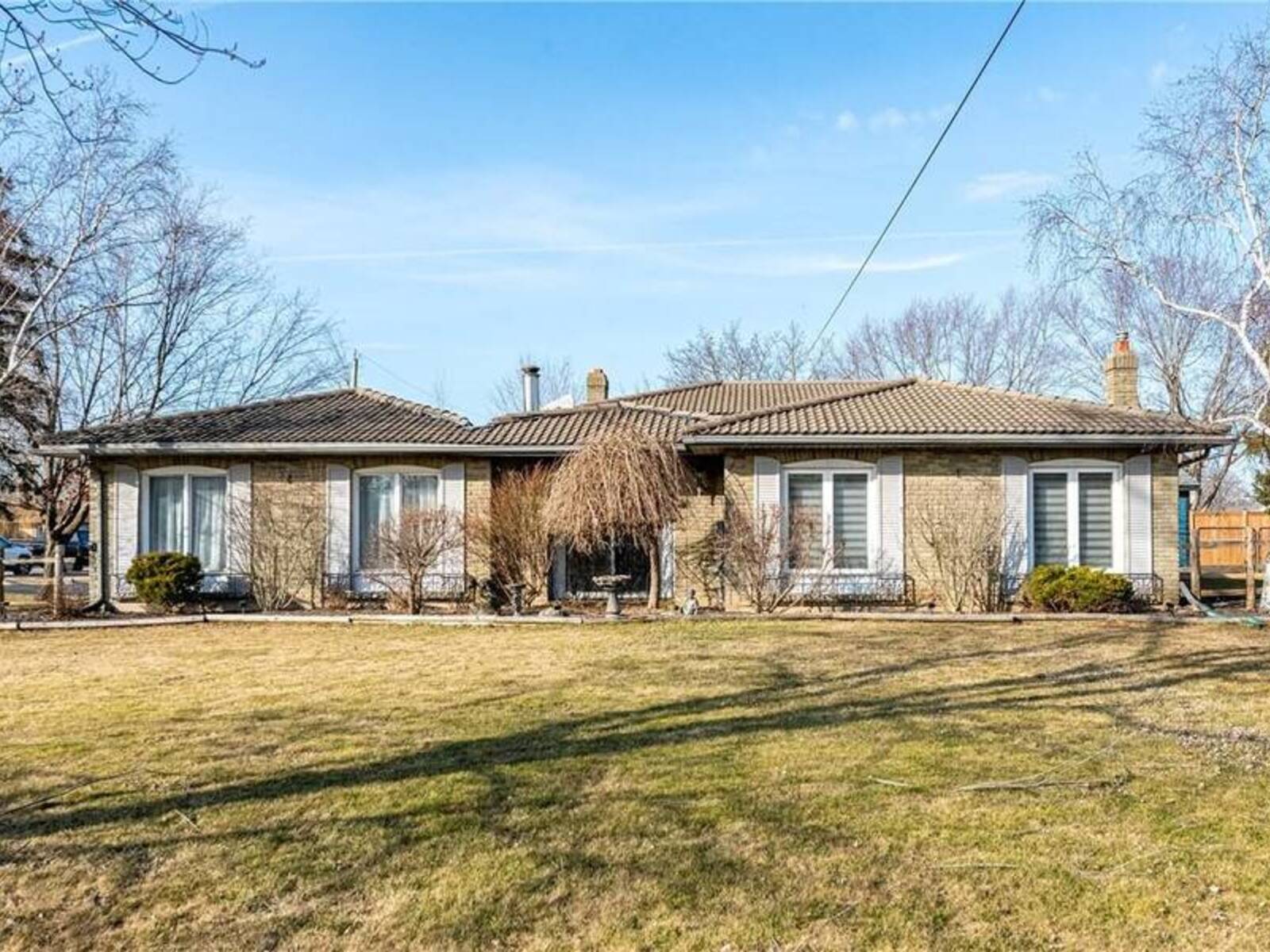 1524 Garrison Road, Fort Erie, Ontario L2A 1P6