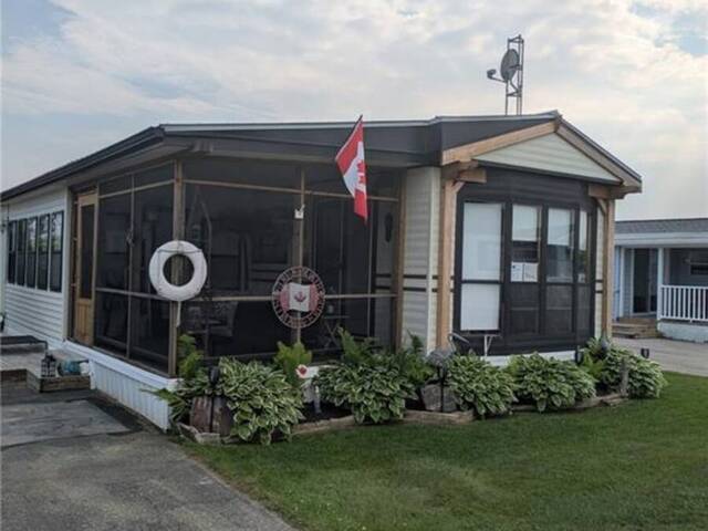 92 CLUBHOUSE Road Unit# 51 Turkey Point Ontario, N0E 1T0 - 3 Bedrooms Home For Sale