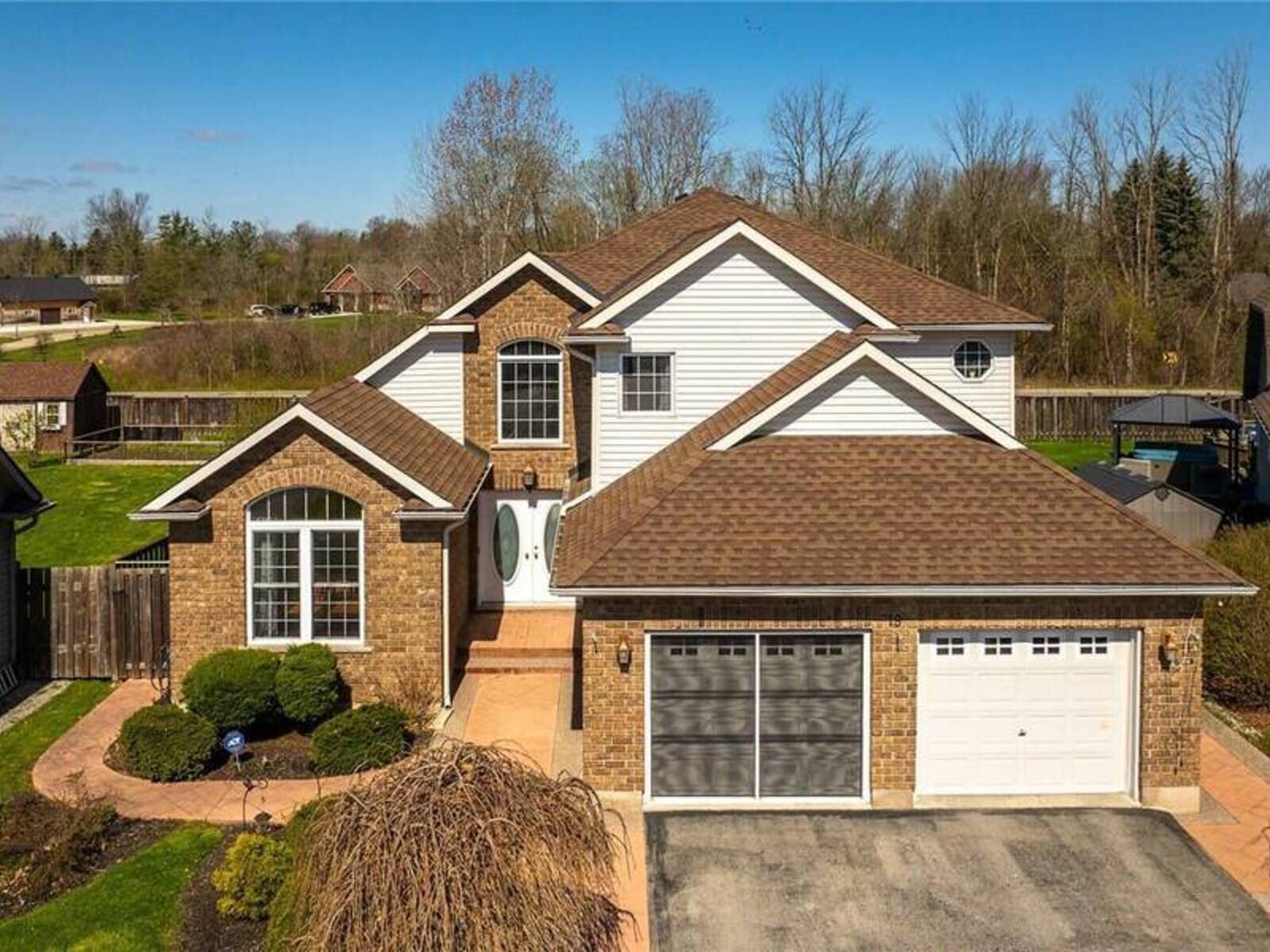 19 Meadowbrook Court, Dunnville, Ontario N1A 3H6