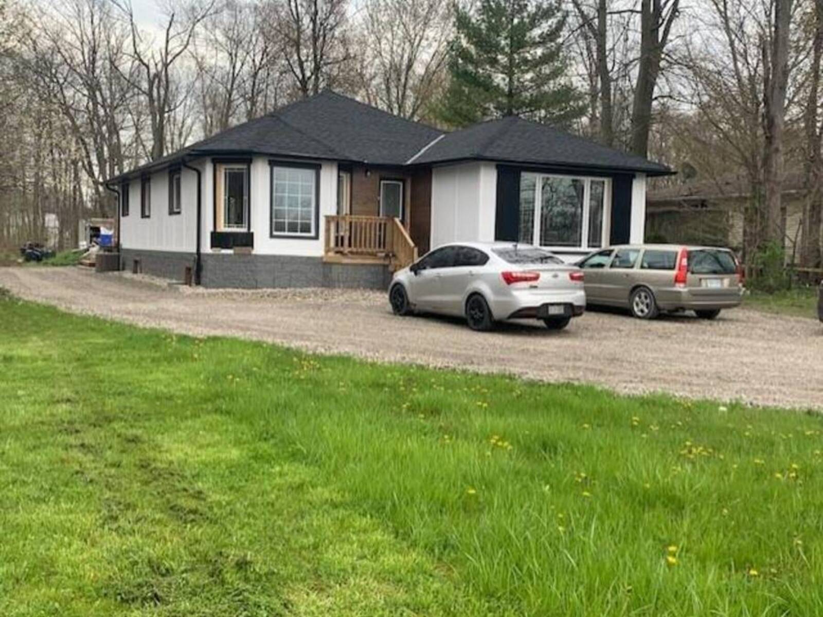 598 Hines Road, Dunnville, Ontario N1A 2W7
