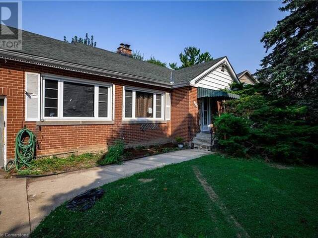 735 Montgomery Drive Hamilton Ontario, L9G 3H6