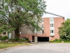 6 NIAGARA Street Unit# 105 Grimsby Ontario, L3M 5A4