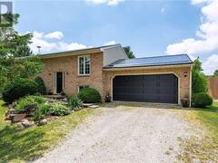 37 Younge Road Dunnville Ontario, N1A 2W7