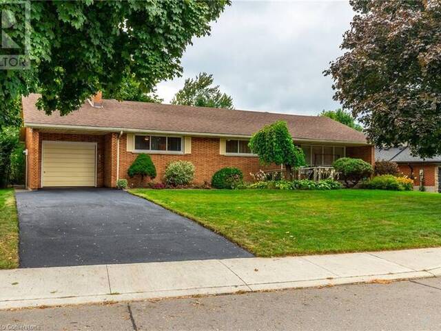 235 COLUMBIA Drive Hamilton Ontario, L9C 3Z1