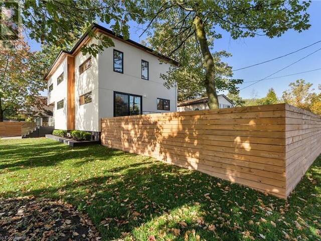 5427 ANTHONY Place Burlington Ontario, L7L 3G9