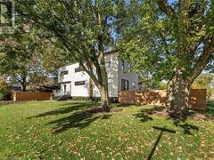 5427 ANTHONY Place Burlington Ontario, L7L 3G9