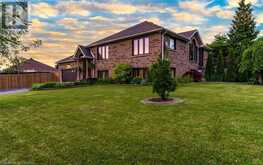 91 HEDGE LAWN Drive | Grimsby Ontario | Slide Image Two