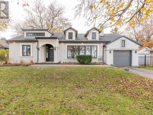 56 MOUNTAIN BROW Boulevard Hamilton Ontario, L8T 1A4