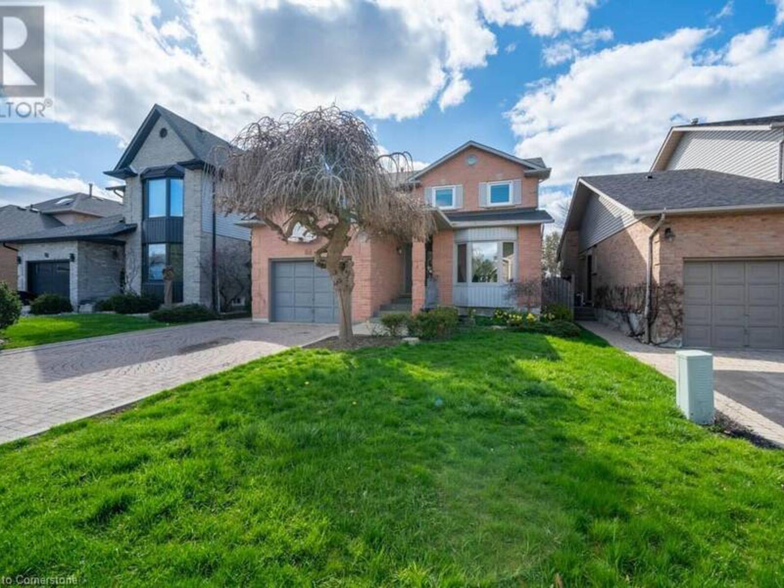 84 ALCONBURY Drive, Hamilton, Ontario L8W 3G9