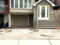 208 PICTON Street E Hamilton Ontario, L8L 3W9