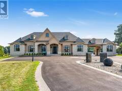 47 TEWS Lane Dundas Ontario, L9H 7N4