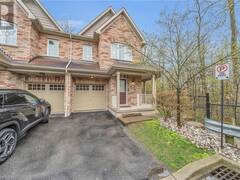 233 DUSKYWING Way Unit# 35 Oakville Ontario, L6L 0C5