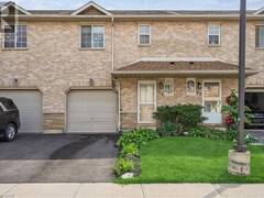 39 PINEWOODS Drive Unit# 59 Stoney Creek Ontario, L8J 3Z4