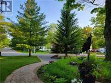 6 CIRCLE Street | Niagara-on-the-Lake Ontario | Slide Image Nine