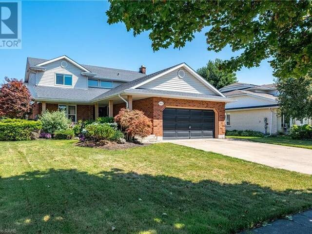 7624 BERNADETTE Crescent Niagara Falls Ontario, L2H 2X2