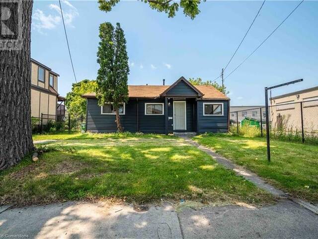 127 ROBINS Avenue Hamilton Ontario, L8H 4N5