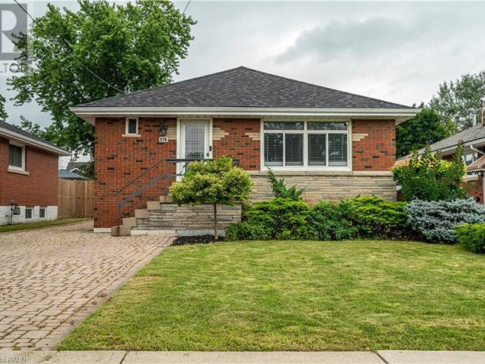 316 EAST 42ND Street, Hamilton, Ontario L8T 3A7