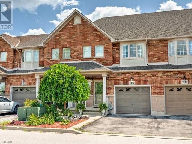 5232 Stonehaven Drive Burlington Ontario, L7L 7J4